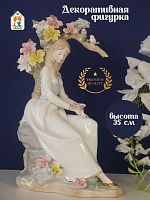 Фигурка декоративная "Девушка в саду", L23 W13 H35 см